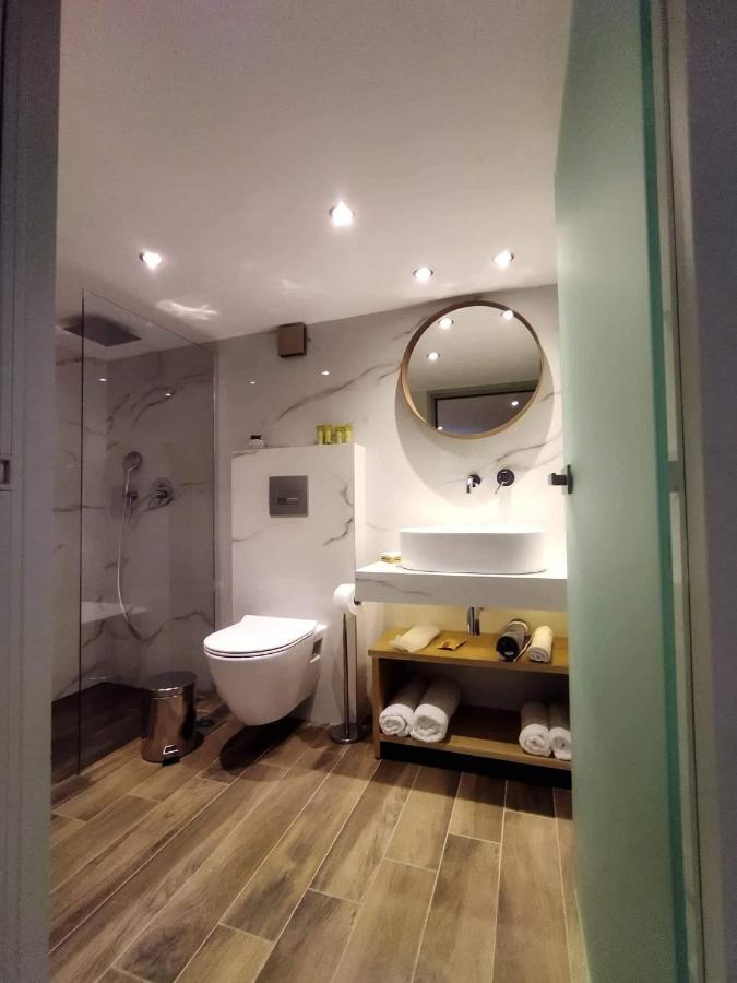 Plumbago Apartment